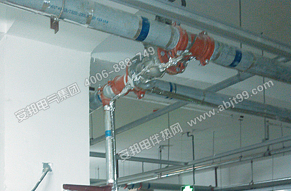 ����܇��(k��)�����ܵ�늰��ϵ�y(t��ng)